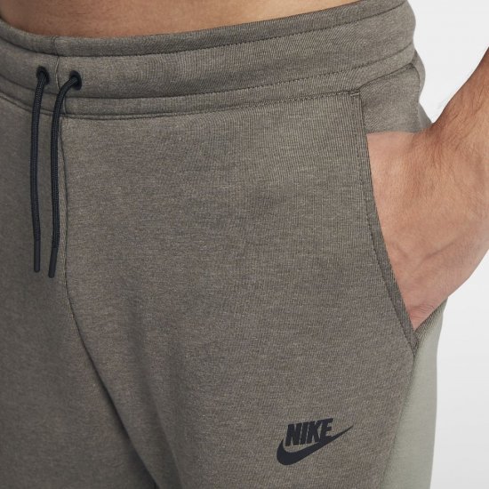 Nike Sportswear Tech Fleece | Dark Stucco / Heather / Dark Stucco / Black - Click Image to Close