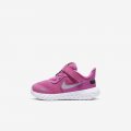 Nike Revolution 5 FlyEase | Active Fuchsia / Black / Metallic Silver