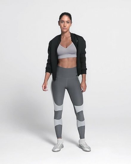 Nike Indy Breathe | Atmosphere Grey / Atmosphere Grey / Black - Click Image to Close