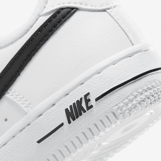 Nike Force 1 | White / Black - Click Image to Close