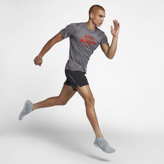 Nike "Still Running" | Gunsmoke / Habanero Red - Click Image to Close