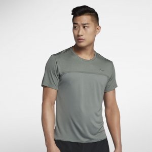 NikeCourt Challenger Crew | Clay Green / Barely Grey / Clay Green