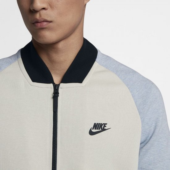 Nike Sportswear Tech Fleece | Light Bone / Glacier Grey / Heather / Black - Click Image to Close