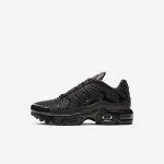 Nike Air Max Plus | Black / Black / Black