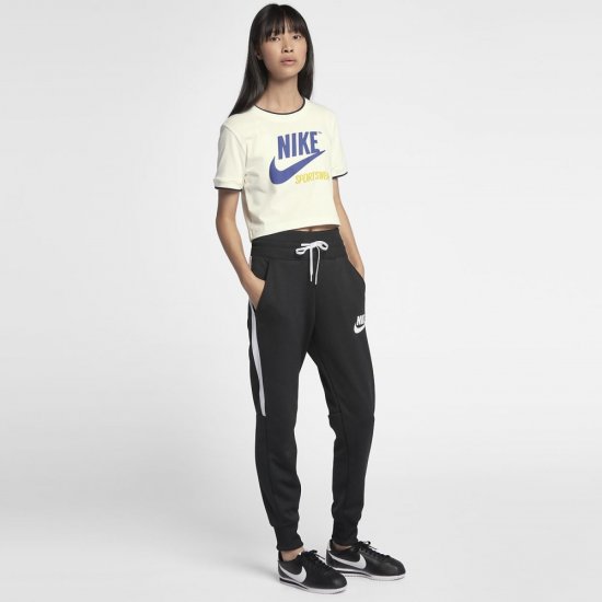 Nike Sportswear Archive | Sail - Click Image to Close