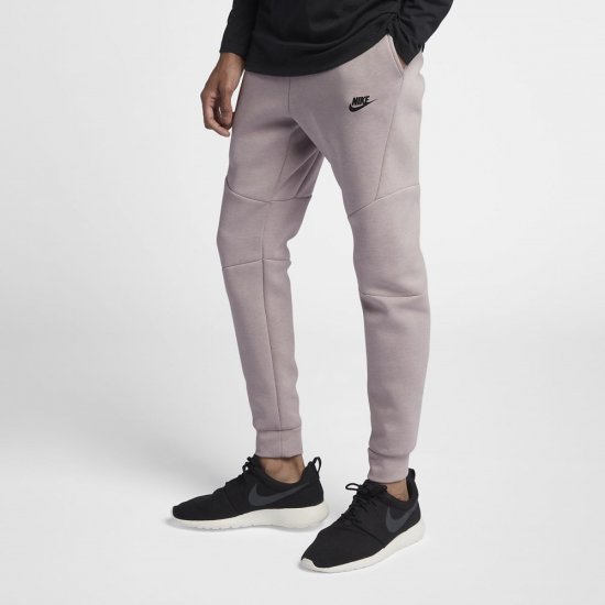 Nike Sportswear Tech Fleece | Particle Rose / Heather / Black - Click Image to Close