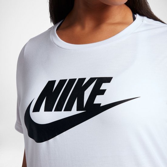 Nike Sportswear Essential | White / Black / Black - Click Image to Close