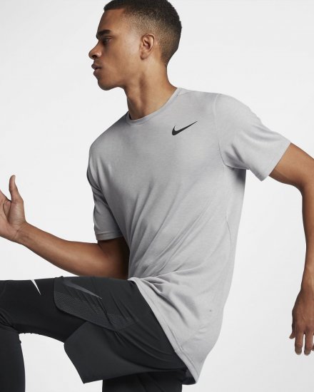 Nike Breathe | Vast Grey / Atmosphere Grey / Black - Click Image to Close