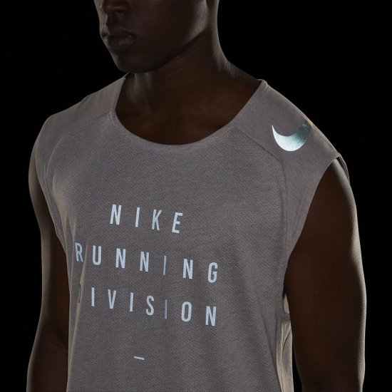 Nike Run Division Rise 365 | Moon Particle / Heather - Click Image to Close