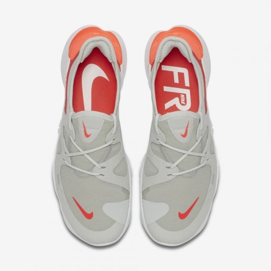 Nike Free RN 5.0 | Photon Dust / Light Smoke Grey / White - Click Image to Close