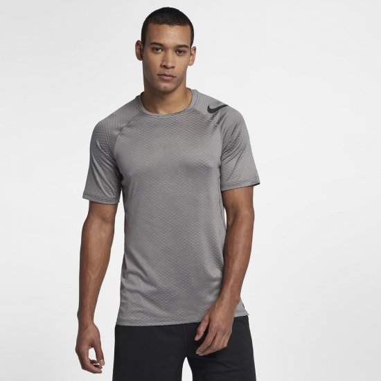 Nike Pro HyperCool | Atmosphere Grey / Black - Click Image to Close