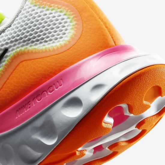 Nike Renew Run | White / Platinum Tint / Pink Blast / Black - Click Image to Close