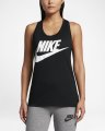 Nike Sportswear Essential | Black / Black / White