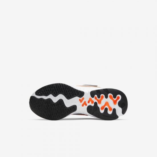 Nike Renew Run | Light Smoke Grey / Black / White / Total Orange - Click Image to Close