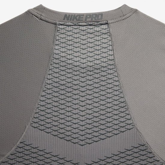 Nike Pro HyperCool | Dust / Dust / Black - Click Image to Close