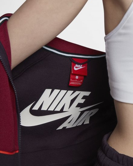 Nike Sportswear | Port Wine - Click Image to Close