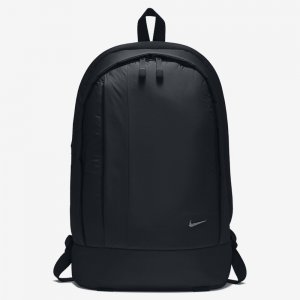 Nike Legend | Black / Black / Black