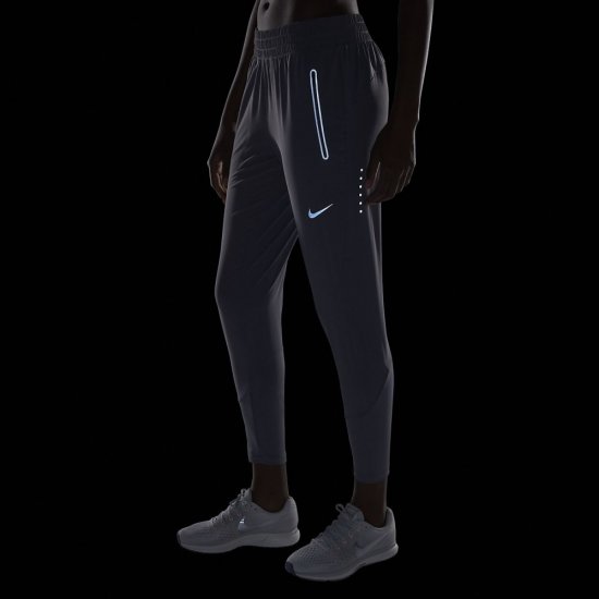 Nike Swift | Gunsmoke - Click Image to Close