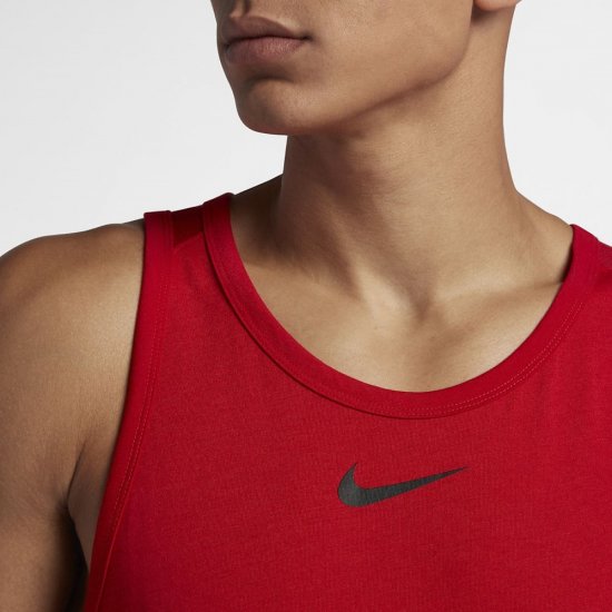 Nike Breathe Elite | University Red / Black / White - Click Image to Close