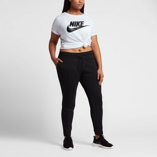 Nike Sportswear Essential | White / Black / Black - Click Image to Close
