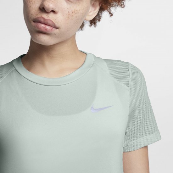 Nike Dri-FIT Miler | Barely Grey - Click Image to Close