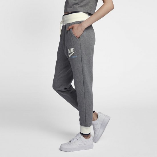 Nike Sportswear Archive | Carbon Heather / Sail - Click Image to Close