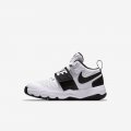 Nike Team Hustle D 8 | White / Black