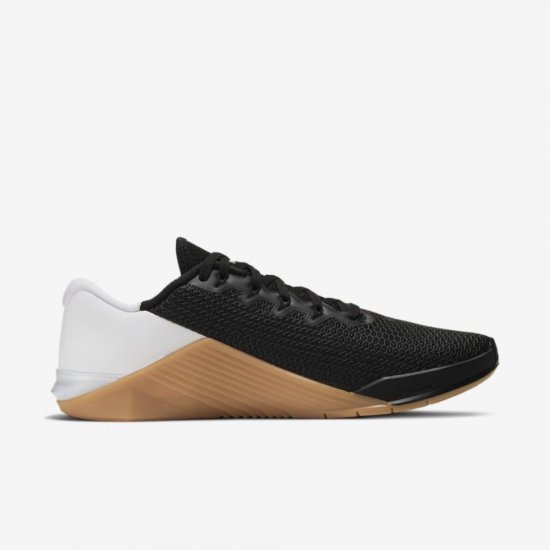 Nike Metcon 5 | Black / White / Gum Medium Brown / Black - Click Image to Close