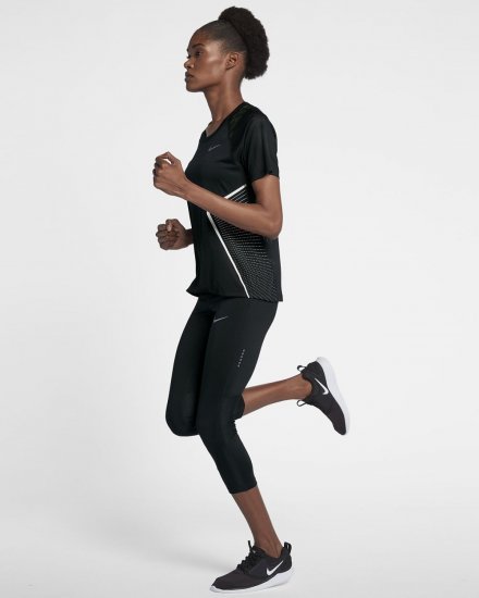 Nike Dri-FIT Miler | Black / White - Click Image to Close