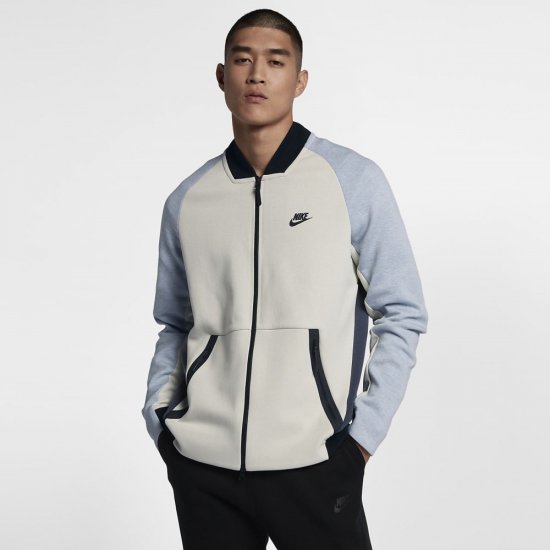 Nike Sportswear Tech Fleece | Light Bone / Glacier Grey / Heather / Black - Click Image to Close