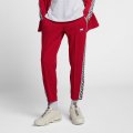 Nike Sportswear | University Red / Sail