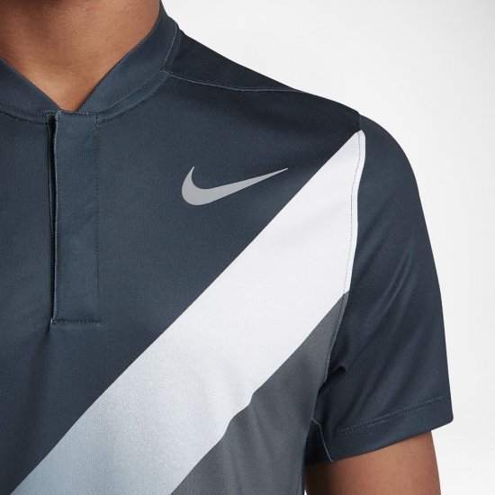 Nike Dry Momentum | Armoury Navy / Cool Grey / White / Flat Silver - Click Image to Close