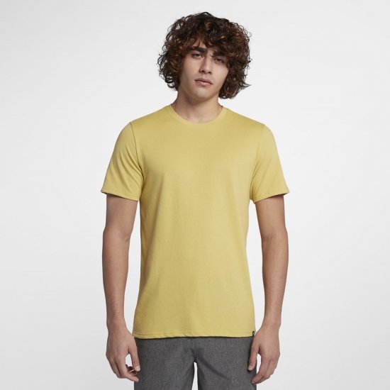 Hurley Staple Dri-FIT | Buff Gold - Click Image to Close