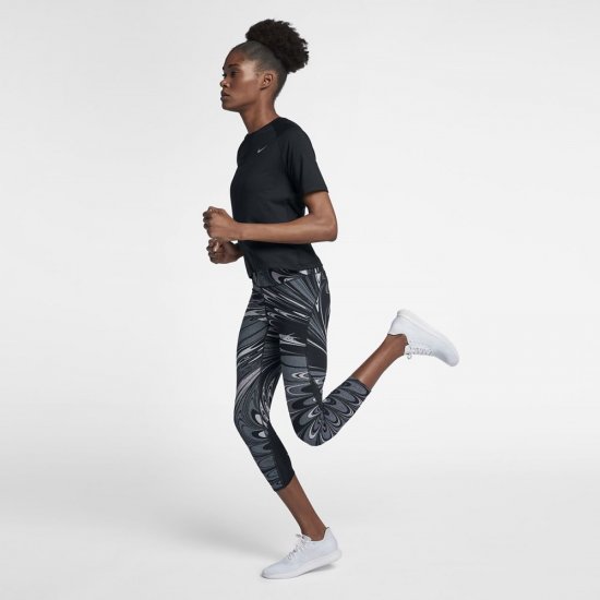 Nike Epic Lux | Black / Black - Click Image to Close
