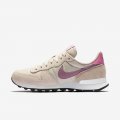 Nike Internationalist | Fossil Stone / Magic Flamingo / Summit White / Plum Dust