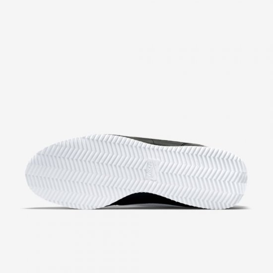 Nike Cortez Basic | Black / Metallic Silver / White - Click Image to Close