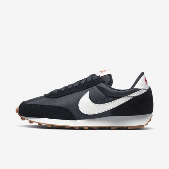 Nike Daybreak | Black / Off Noir / Gum Medium Brown / Summit White - Click Image to Close