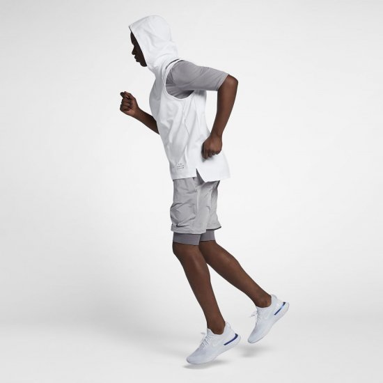 Nike Run Division Element | White - Click Image to Close