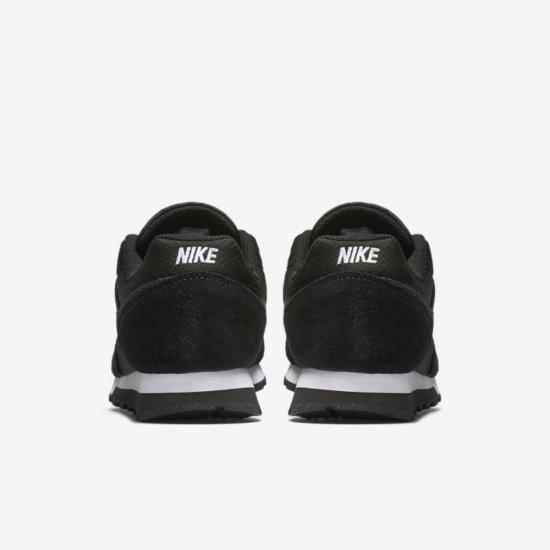 Nike MD Runner 2 | Black / White / Black - Click Image to Close