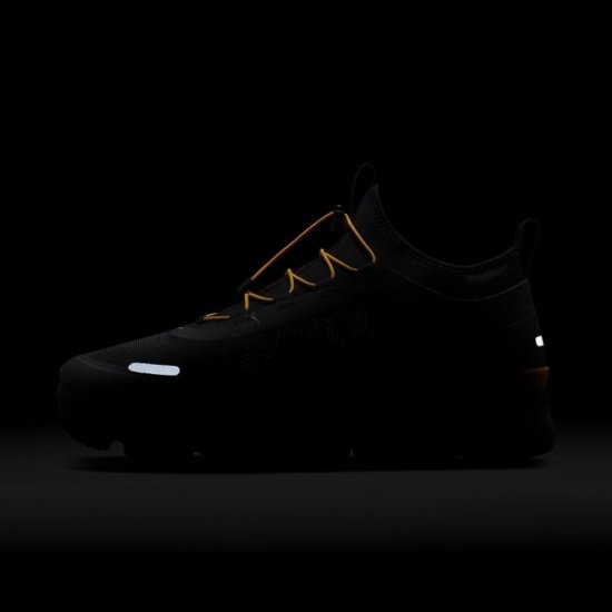 Nike Air VaporMax 2019 Utility | Off Noir / Black / Cosmic Clay / Teal Nebula - Click Image to Close
