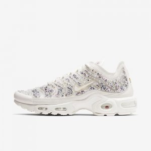 Nike Air Max Plus LX | Phantom / Black / Phantom