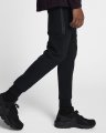 Nike Sportswear Tech Fleece | Black / Black / Black
