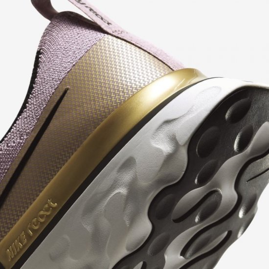 Nike React Infinity Run Flyknit | Plum Fog / Metallic Gold / Platinum Tint / Black - Click Image to Close