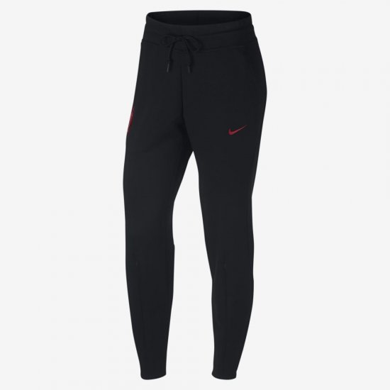 Portugal Tech Fleece | Black / Gym Red - Click Image to Close