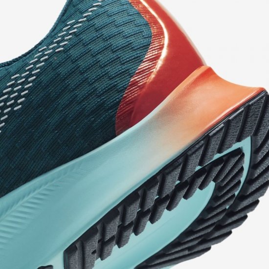 Nike Zoom Rival Fly 2 | Midnight Turquoise / Hyper Crimson / Aurora / Summit White - Click Image to Close