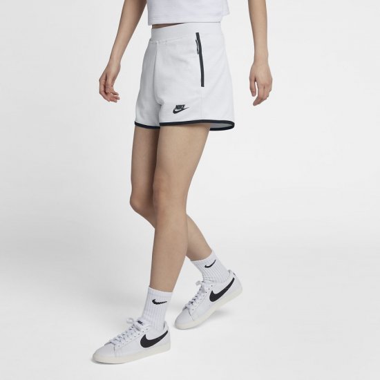 Nike Sportswear Tech Fleece | White / Black - Click Image to Close