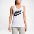 Nike Sportswear Essential | White / White / Black