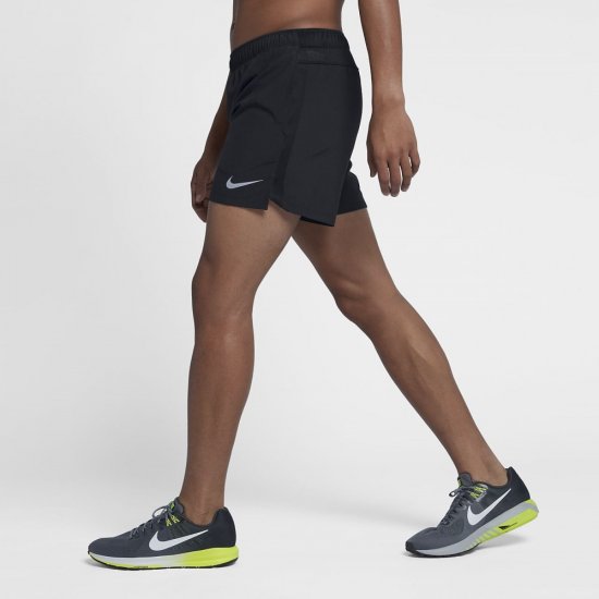 Nike Challenger | Black / Black / Black - Click Image to Close