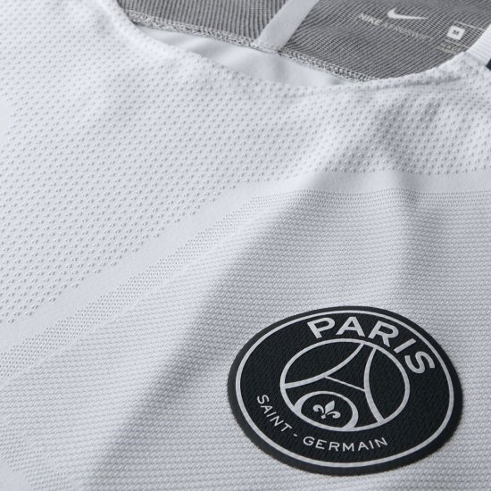 Paris Saint-Germain Strike | Pure Platinum / Black / Black - Click Image to Close