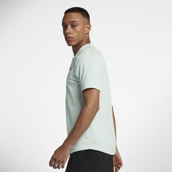 NikeCourt Dri-FIT Advantage | Barely Grey / Barely Grey / Barely Grey - Click Image to Close